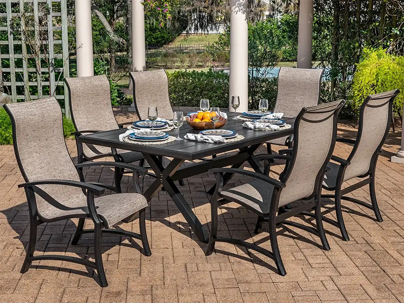 Lodge Eskitilmiş Bronz Alüminyum Askılı 7 Parça Yemek Takımı (72X42 inç Yemek Masası)